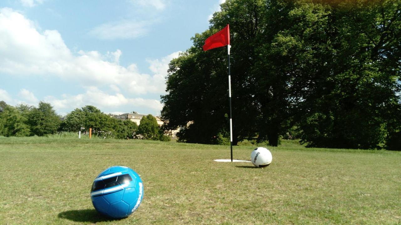 Летний дом Shrigley Hall